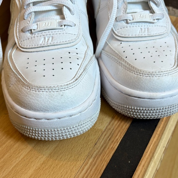 Nike Air Force 1 Low White Sneakers. Women’s - Picture 9 of 16